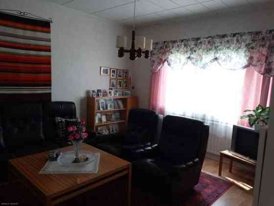 4h+k+s+wc vintillä 2h ja puu uunit sekä talon alla  Utajärvi