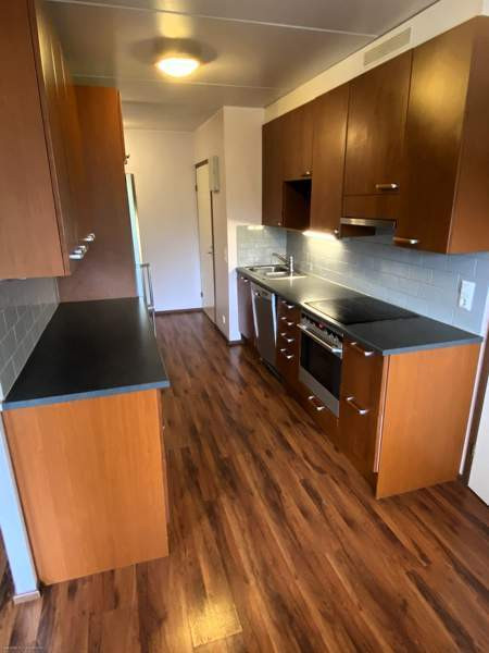 2h + k + kph + p  Vantaa - valokuva 6