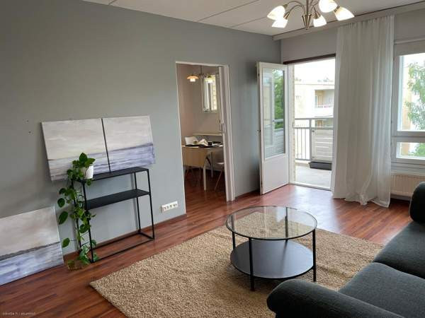 2h + k + kph + p  Vantaa - valokuva 1