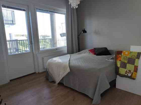 3h, k, kph/wc, vh, las. parv.  Tampere