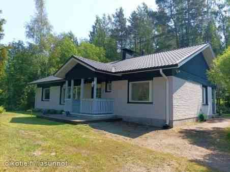 3Г—mh,tupakeittiö,KHH,S,2Г—WC,AT+varasto  Virolahti