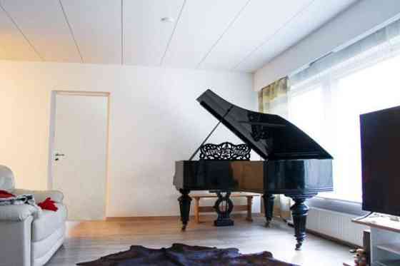 4h + k + s +  lisäksi khh, var, kellari, ask.h ja  Glebychevo