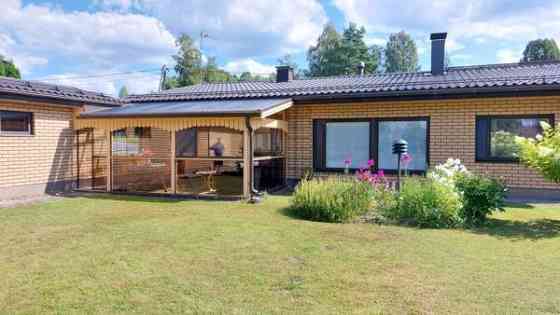 4h + k/rt + WC + s + kph/khh + vh + lasitettu tera  Hirvensalmi