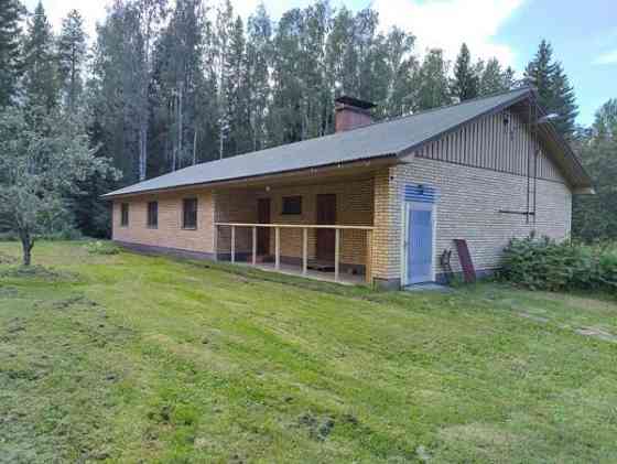 3 mh, oh, kt, ph, s, ak, wc, vh (2)  Halsua