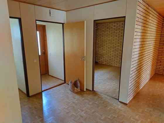 3 mh, oh, kt, ph, s, ak, wc, vh (2)  Halsua