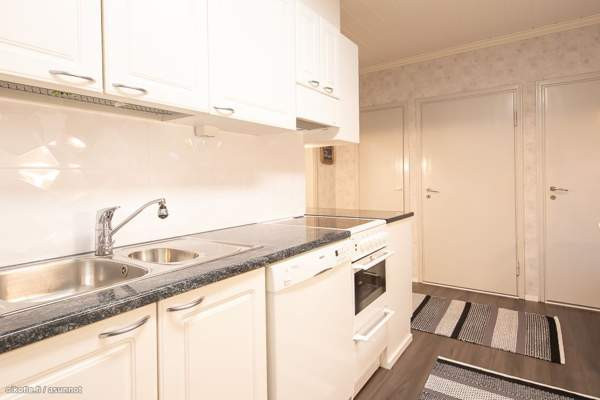 4h + k + s + ph + pukuh. + wc ja yläkerrassa 2 huo  Kokemäki - photo 5