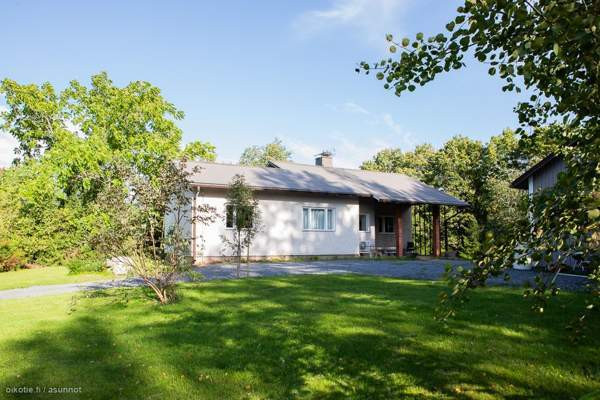 4h + k + s + ph + pukuh. + wc ja yläkerrassa 2 huo  Kokemäki - photo 1