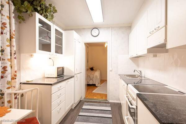 4h + k + s + ph + pukuh. + wc ja yläkerrassa 2 huo  Kokemäki - photo 4