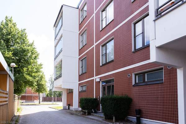 2h + avok. + p  Helsinki - valokuva 7