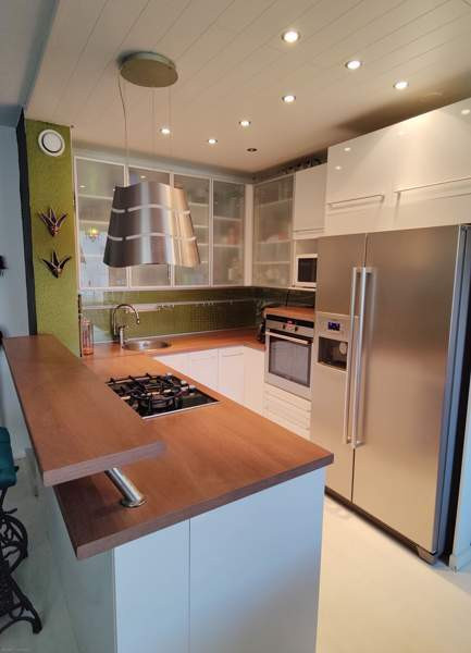 2h + avok +kph + et  Helsinki - valokuva 8