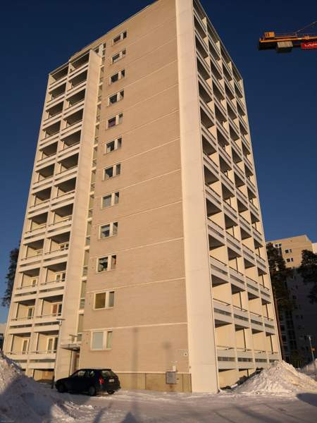 2 huonetta + pieni keittiö + 2 parveketta  Oulu - valokuva 5