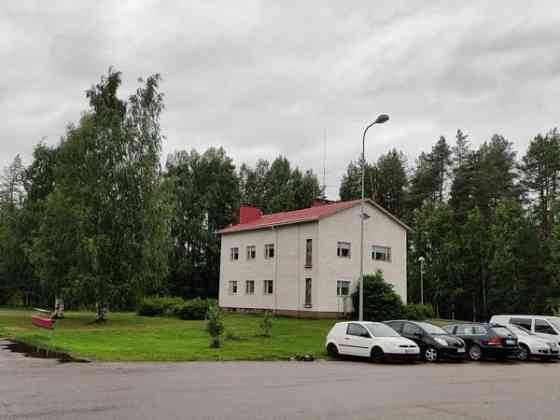 useita kiinteistöjä  Vaala