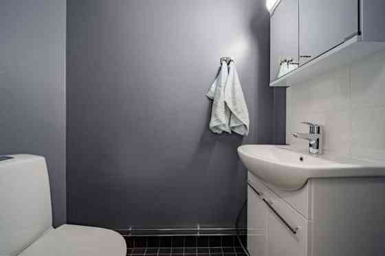 3h + k + kph + s + wc + las.p(terassi) + piha (YJ:  Helsinki