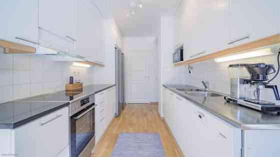 3h + k + kph + s + wc + las.p(terassi) + piha (YJ:  Helsinki