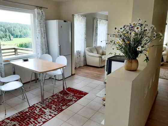 4h + avok + s + kh + wc + tt + vh + at + terassi  Hollola