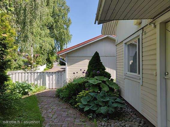 4h + avok+ sauna 2 WC, kodinhoitohuone, vaatehuone  Vantaa – foto 1