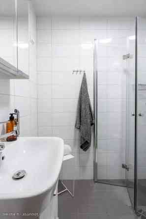 2h+kt+alk (yhtiöjärjestyksen mukaan 1h+kt+alk)  Helsinki