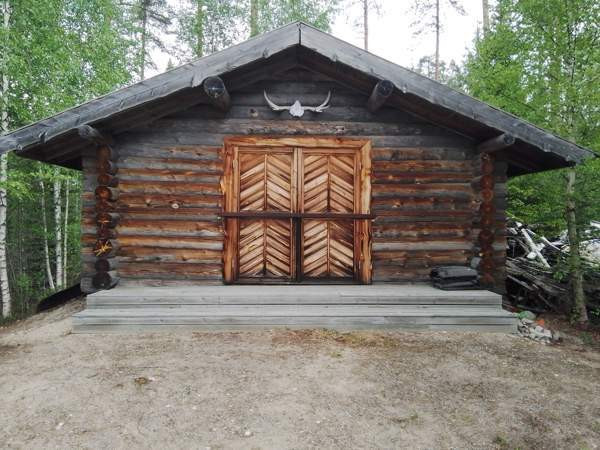 2h + tupakeittiö + kph + wc + s + juhlasali  Lieksa - valokuva 3