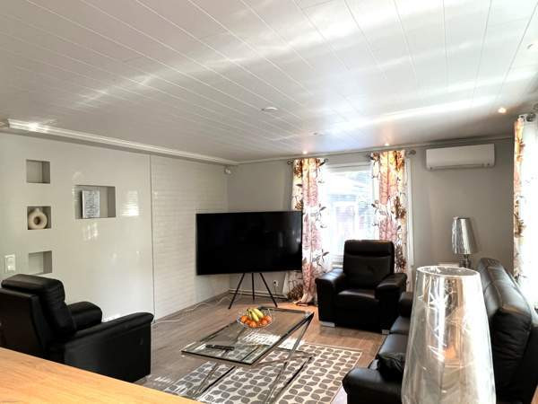 Oh, avokeittiö, mh, työhuone, 2wc, psh, s, varasto  Глебычево - изображение 8