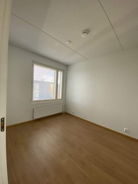 2h + avok + p + lasitettu parveke  Tampere - valokuva 6