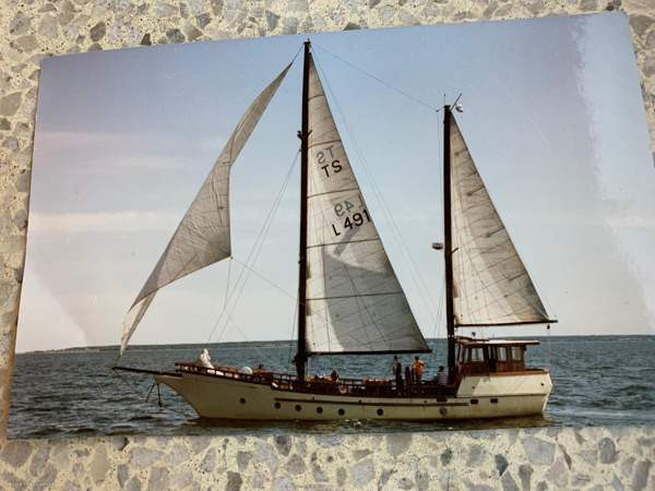 2h  Helsinki - valokuva 1