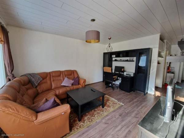 2h + k + s + autokatos  Loimaa - valokuva 2