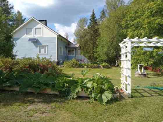 2h ja keittiö ja yläkerta  Saarijärvi