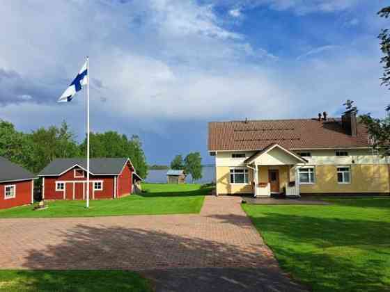 4 mh, oh, k, rt, khh, kph, s, aula, 2 x wc, vh, wa  Taivalkoski