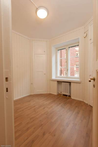 3h+k+kph+eteinen  Helsinki - valokuva 7