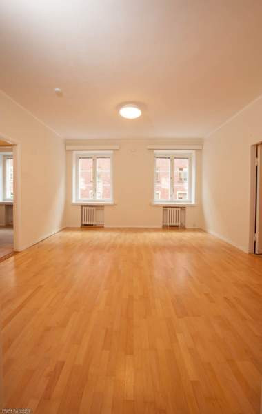 3h+k+kph+eteinen  Helsinki - valokuva 8