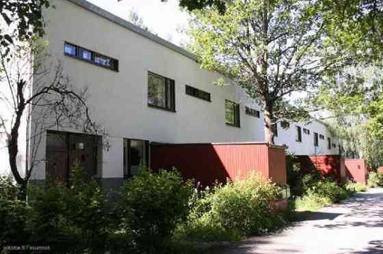 4h + k + kh + vh + 2erillistä WC + piha  Espoo