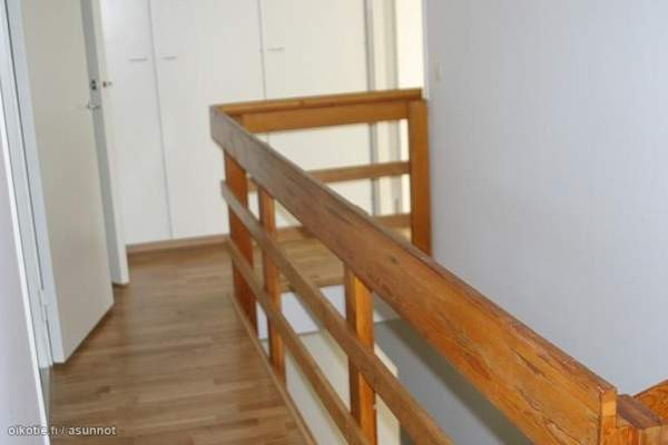 4h + k + kh + vh + 2erillistä WC + piha  Espoo - photo 3