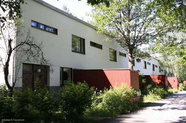 4h + k + kh + vh + 2erillistä WC + piha  Espoo - photo 1