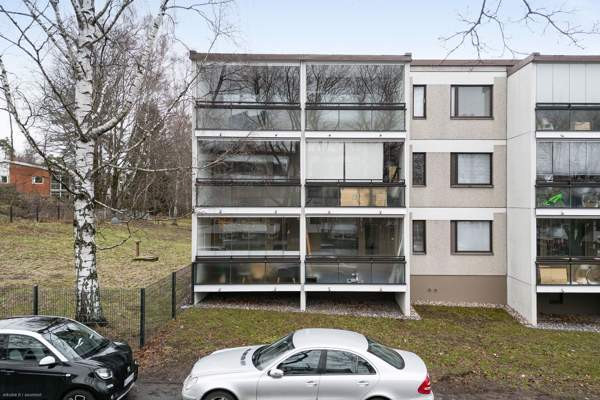 4 h + k + kph + s + wc  Helsinki - valokuva 4