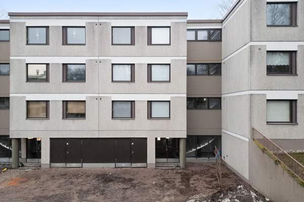 4 h + k + kph + s + wc  Helsinki - valokuva 5