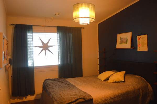 Olohuone, 4mh +iso takkahuone+keittiö+2 vaatehuone  Ylitornio – foto 4