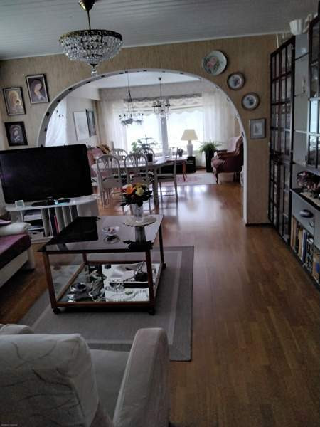 5h + k + s sekä yrityskäytössä olleet tilat (myymä  Zaporiz'ka Oblast' - photo 7