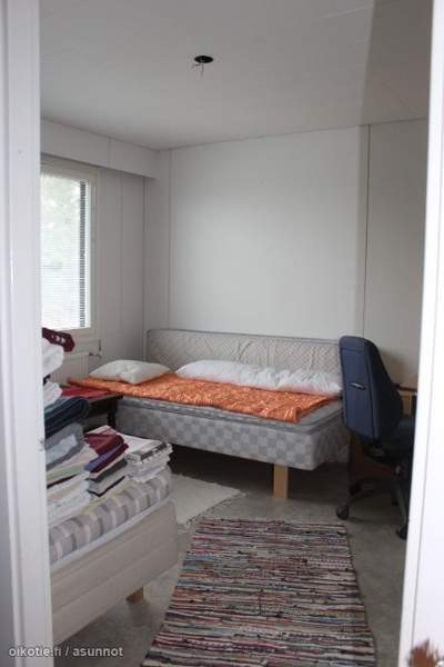 3h + k +2 tilavaa vaatehuonetta  Kemin - valokuva 2