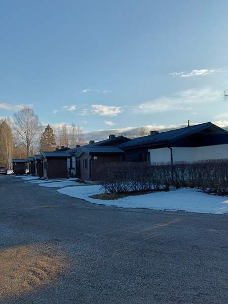 1h + s  Ugleural'skiy - valokuva 5