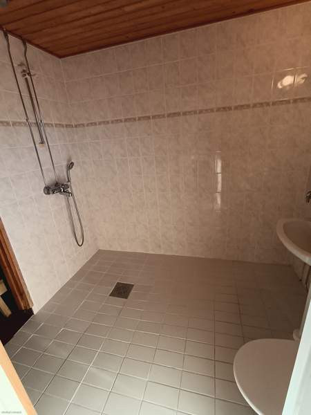 1h + s  Ugleural'skiy - valokuva 3