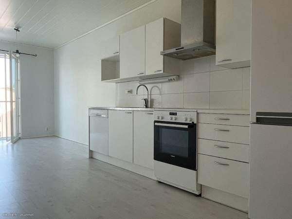 2h + avokeittiö + kph + s + 2*rp + autopaikka  Espoo – foto 2