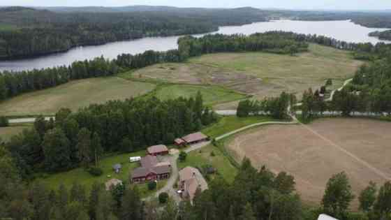 Päätalo 4h + khh + kph + s + wc ja Vierastalo 3h +  Mänttä-Vilppula