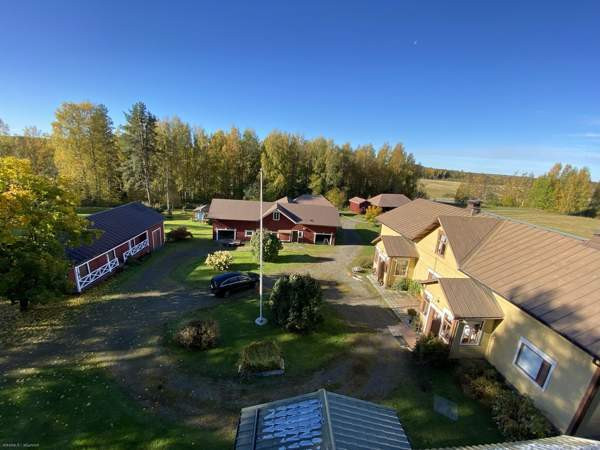 Päätalo 4h + khh + kph + s + wc ja Vierastalo 3h +  Mänttä-Vilppula – foto 6