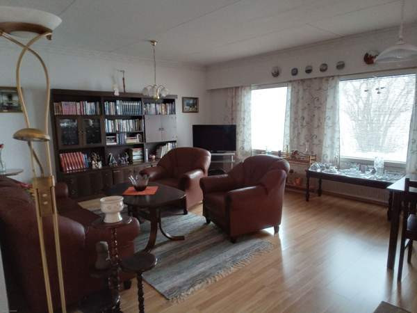 3 huonetta +keittiö ja sauna  Isokyrö - valokuva 6