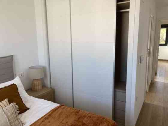 2mh+ olohuone /keittiö 2 kph 2 terassia  Torrevieja