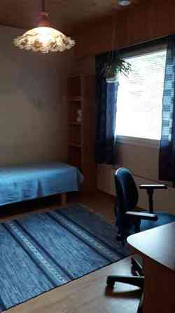 3h,k, khh, sauna, at, yläkerta  Jaemsae