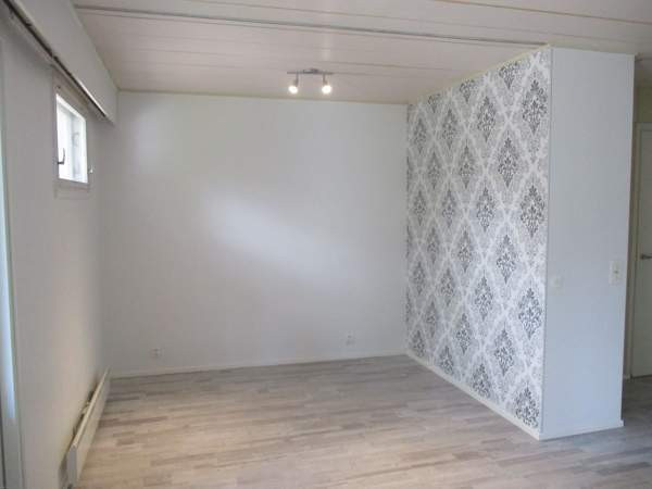 1h + kk+ alk + vh + kph + varasto)  Kouvola - valokuva 5