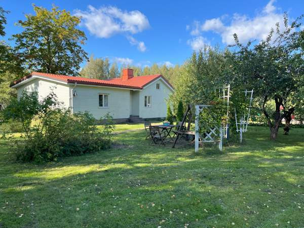 4h, keittiö, saunaosasto takkahuoneineen, kodinhoi  Raasepori - valokuva 1