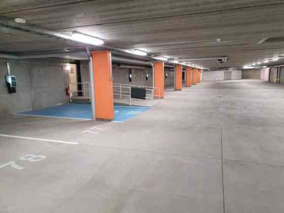 Autohalliosake  Helsinki