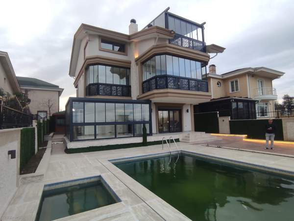 5h + kk + s + p  Istanbul - photo 1